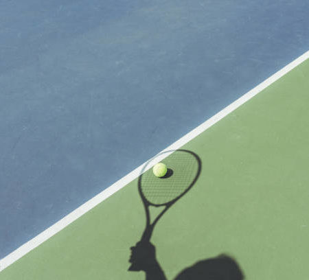 Protéger un Court de Tennis à Avignon Contre les Intempéries