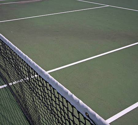 Économiser de l’argent en Maintenance de Court de Tennis à Avignon avec Service Tennis