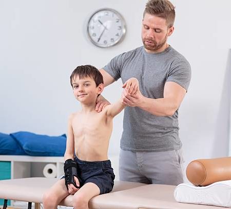 Quel est le coût moyen d’une consultation chez un ostéopathe pour enfants à Lyon ?