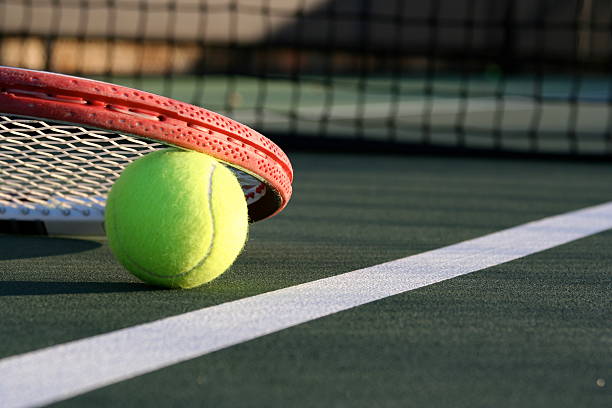 Construction d'un terrain de tennis en béton poreux à Toulon