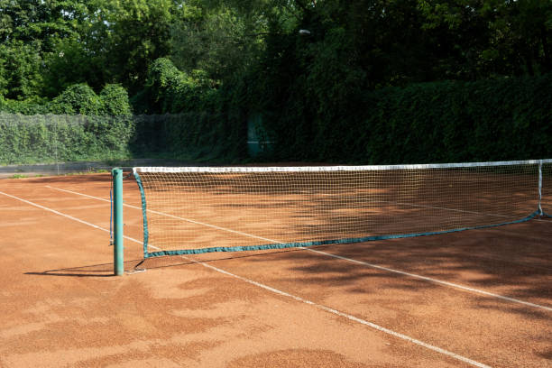 Construction d'un terrain de tennis en béton poreux à Nice