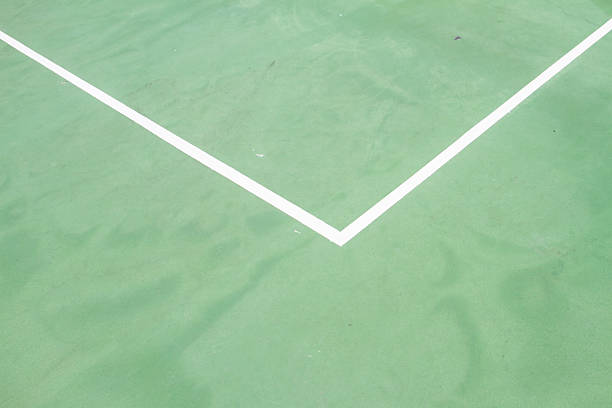 Construction d'un court de tennis