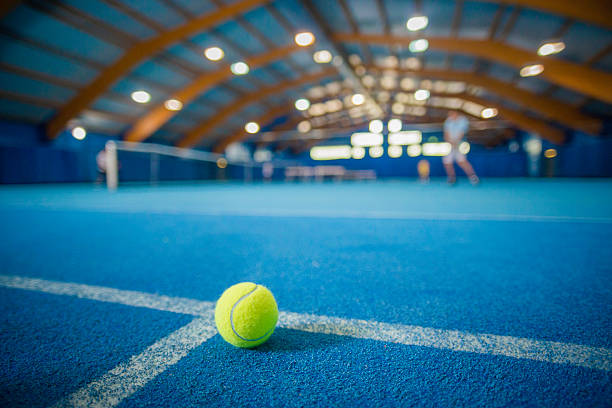 Construction d'un court de tennis à Saint-Raphaël