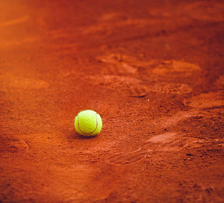 Comment assurer une bonne durabilité dans la construction d’un court de tennis à Saint-Raphaël ?