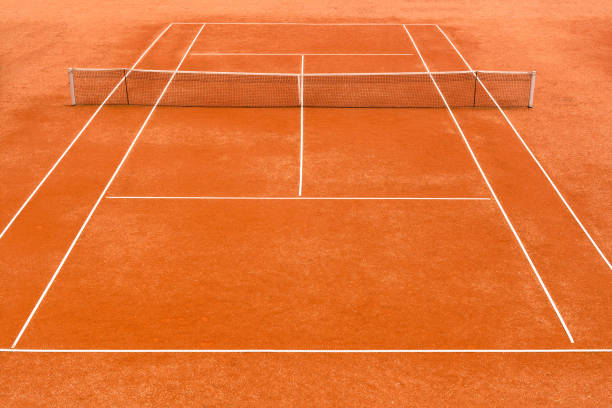 Construction d'un court de tennis à Toulon