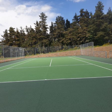 Comment prolonger la durée de vie après la Construction d’un court de tennis à Saint-Raphaël