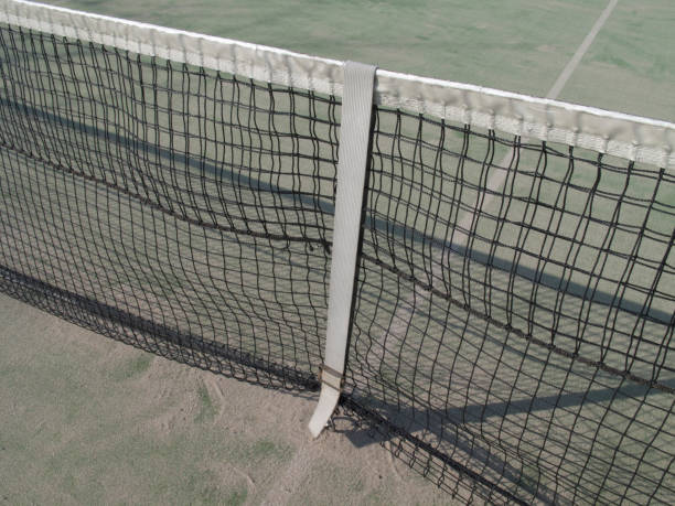 Construction d'un court de tennis en béton poreux à Mougins