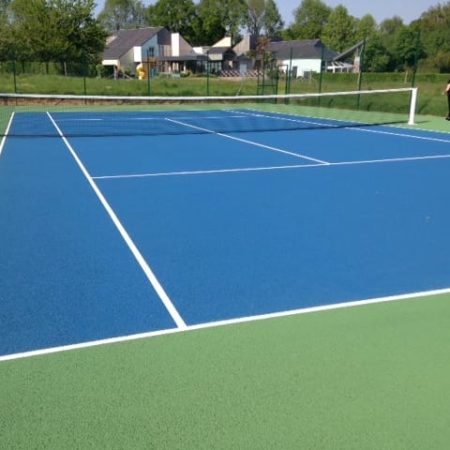 Quels revêtements innovants sont disponibles pour les courts de tennis à Nice ?