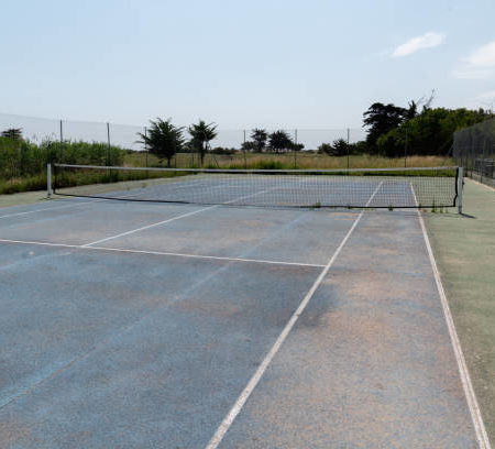 Peut-on installer des éclairages LED économes en énergie sur un court à Lyon pour une construction court de tennis à Lyon ?