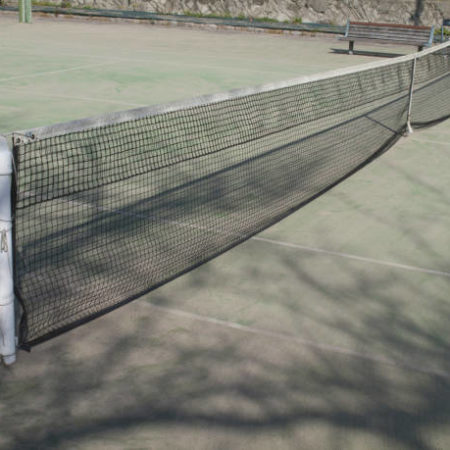 Le gazon synthétique est-il adapté à d’autres sports en plus du tennis ?