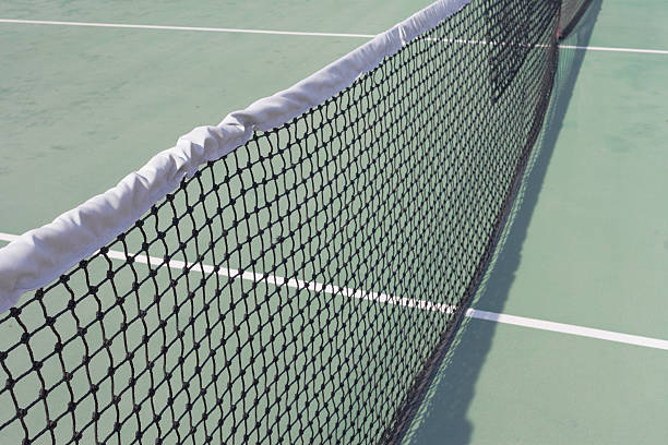 Construction d'un court de tennis en béton poreux à Cannes