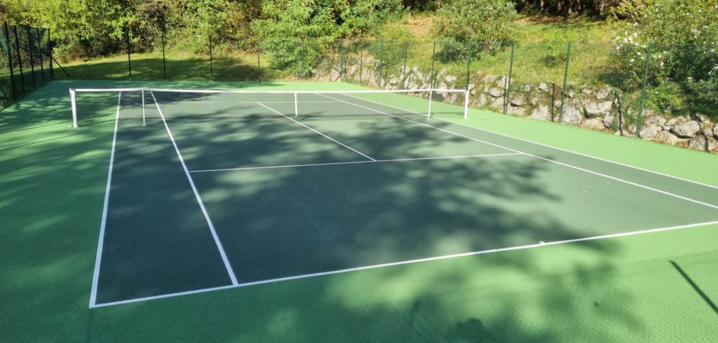 Construction court de tennis en béton poreux Nice