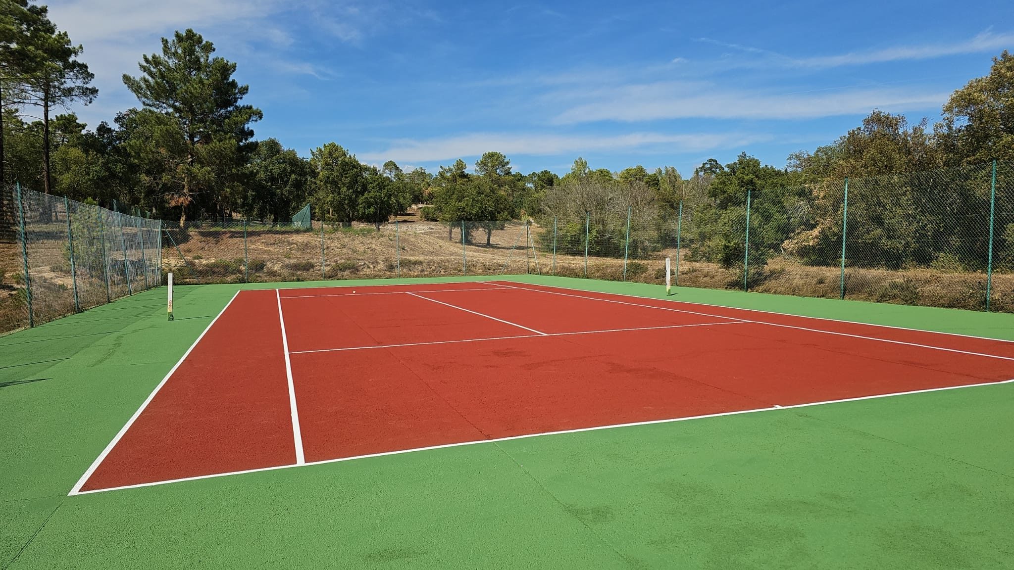 Construction court de tennis Saint-Tropez