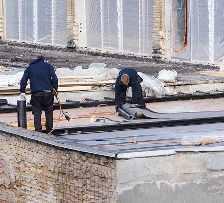 Comment élaborer un Plan Pluriannuel de Travaux à Romans-sur-Isère conforme à la loi Climat et Résilience ?