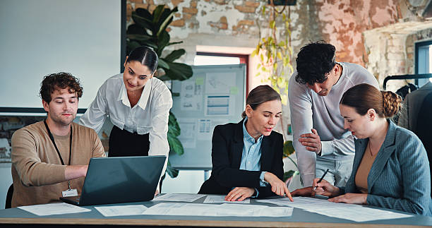 Le branding B2B Paris permet justement de structurer cette démarche en définissant précisément la proposition de valeur et les messages clés.