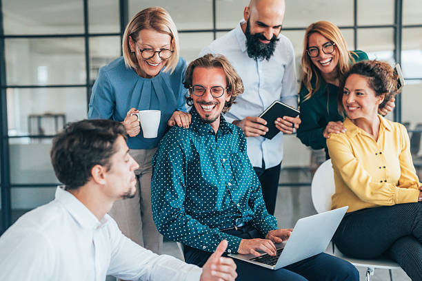 Dans ce contexte, site vitrine Paris joue un rôle clé pour les entreprises qui souhaitent capter une audience locale qualifiée